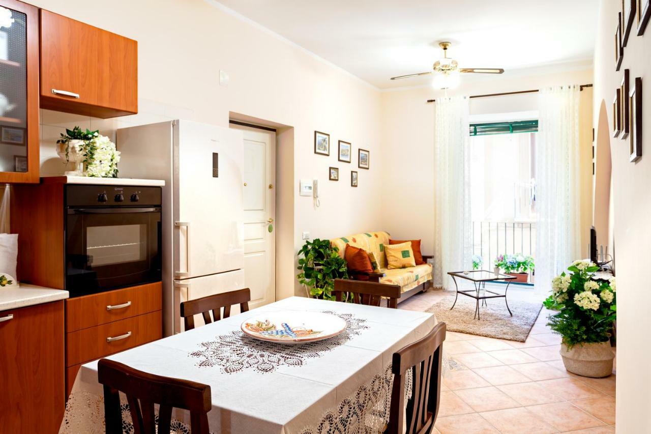 Doris House Sorrento Apartman Kültér fotó